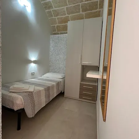 Stella 4*